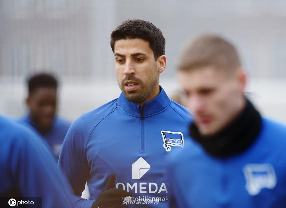 أخبار الزمالك اليوم السابعمرتضى منصور يعلن عن مفاجأة كبرى للجماهير  